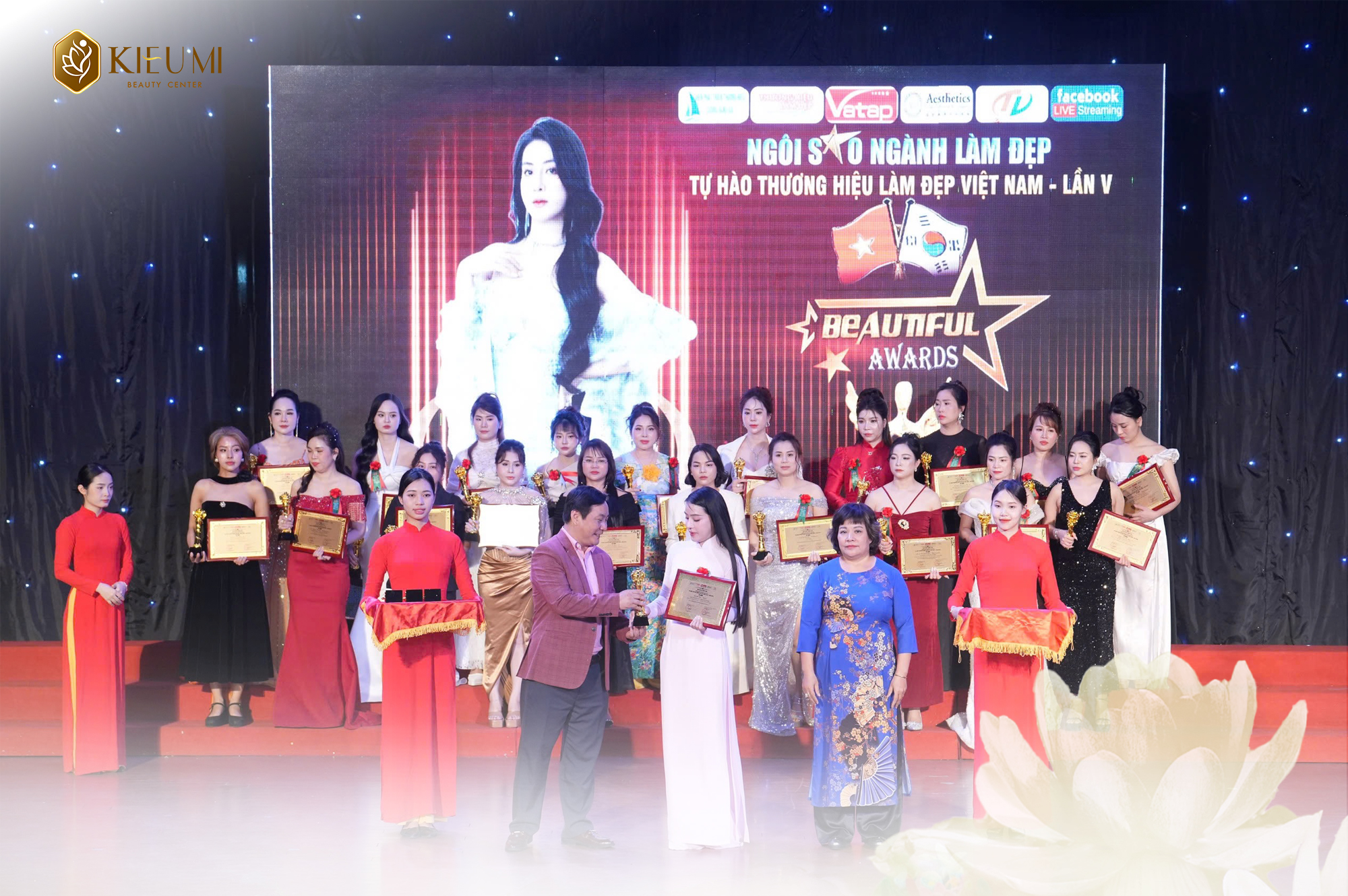  Kiều Mi Beauty Center đạt top 10 Thương hiệu đào tạo uy tín hàng đầu Việt Nam  